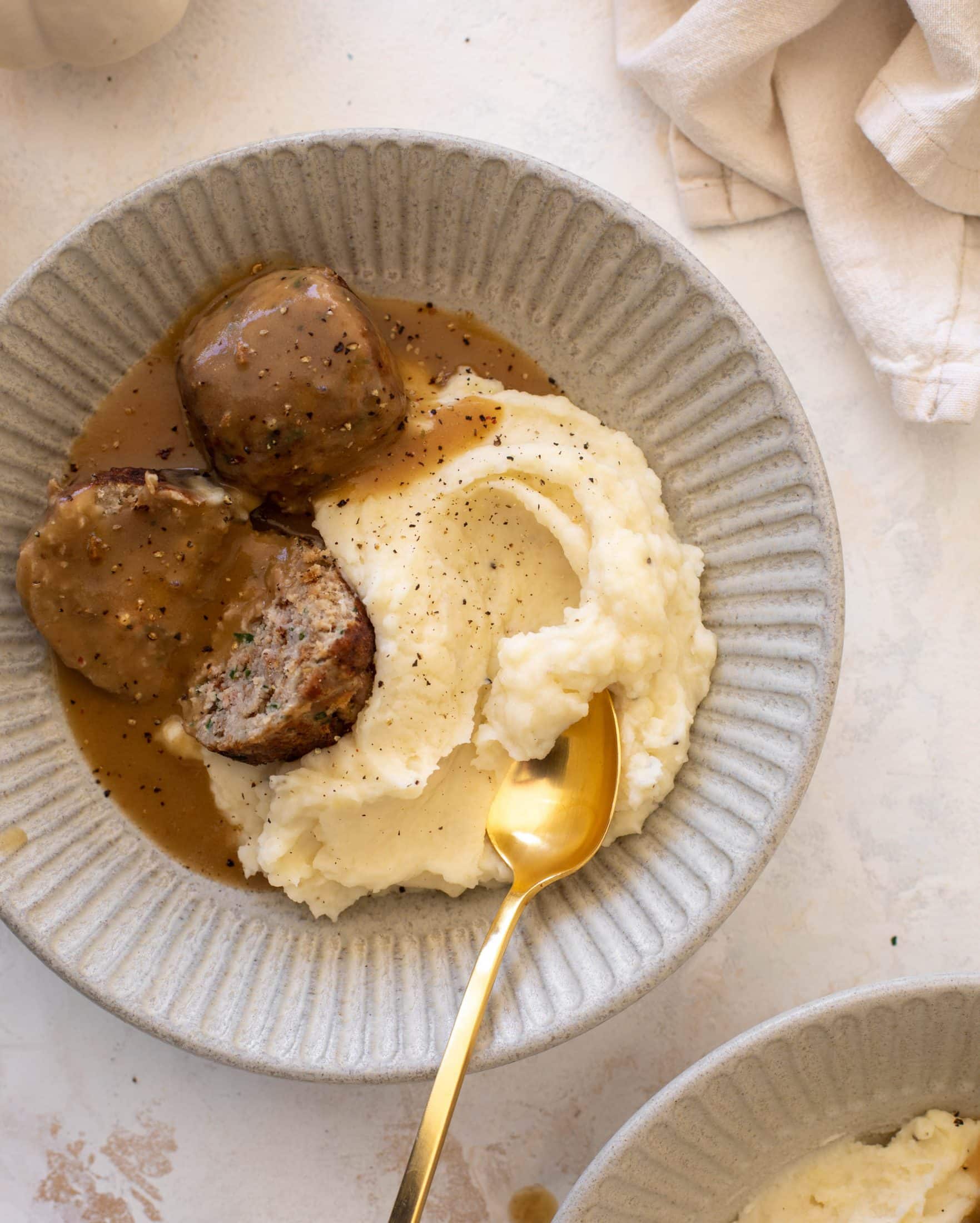 thanksgiving turkey and stuffing meatballs